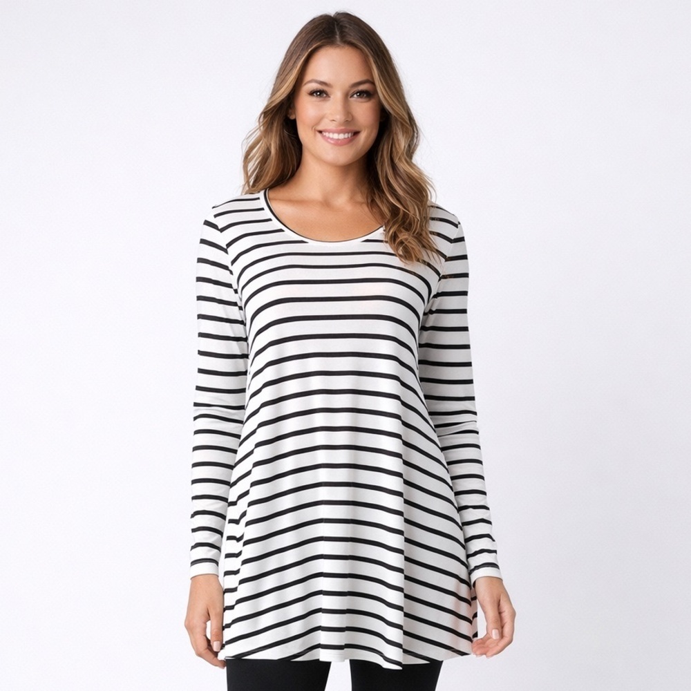 Adara Black White Striped Tunic Top Women’s Small Long Sleeve Stretch